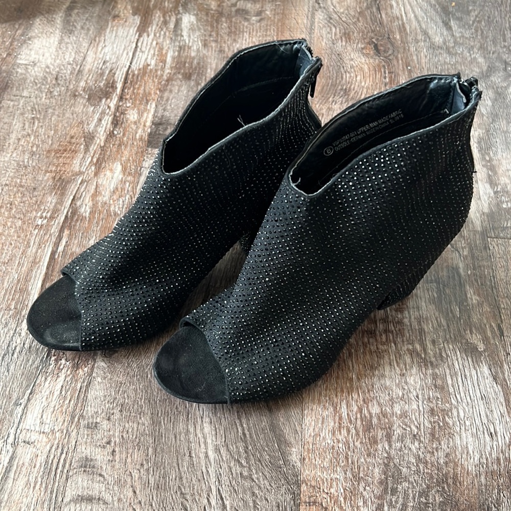 Very G Rhinestone heels